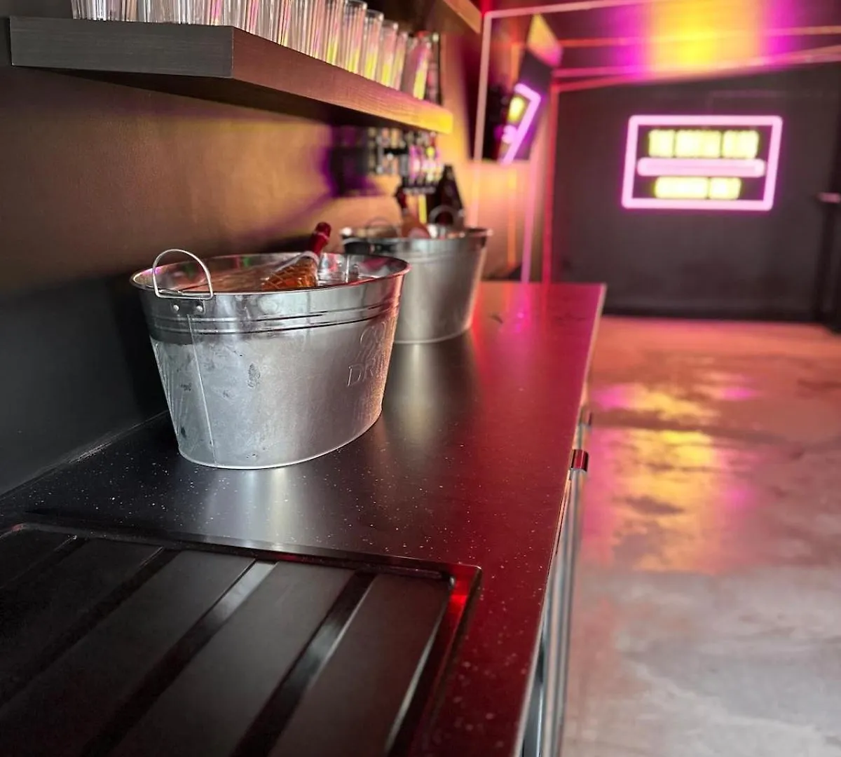 Holiday home The Social Club - The Ultimate Experience - Sleeps 20 With Own Private Club